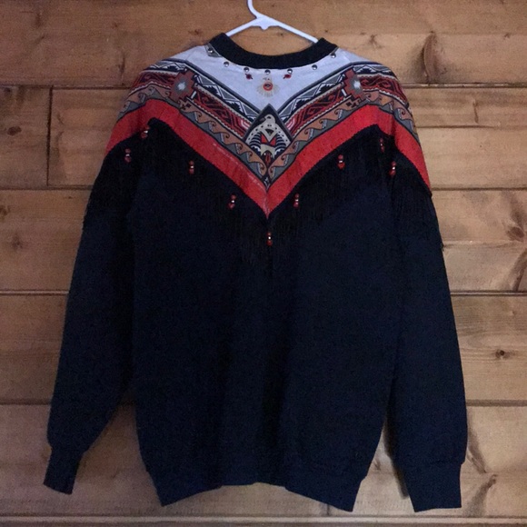 Unique Vintage Native American Sweatshirt - Picture 2 of 6